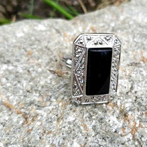 Art Deco Onyx Marcasite Cab Sterling Silver Ring - Picture 4 of 7